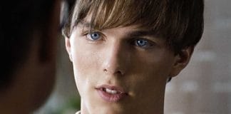 《单身男子》–经典英文台词、英语剧本原文翻译、中英文字幕对照